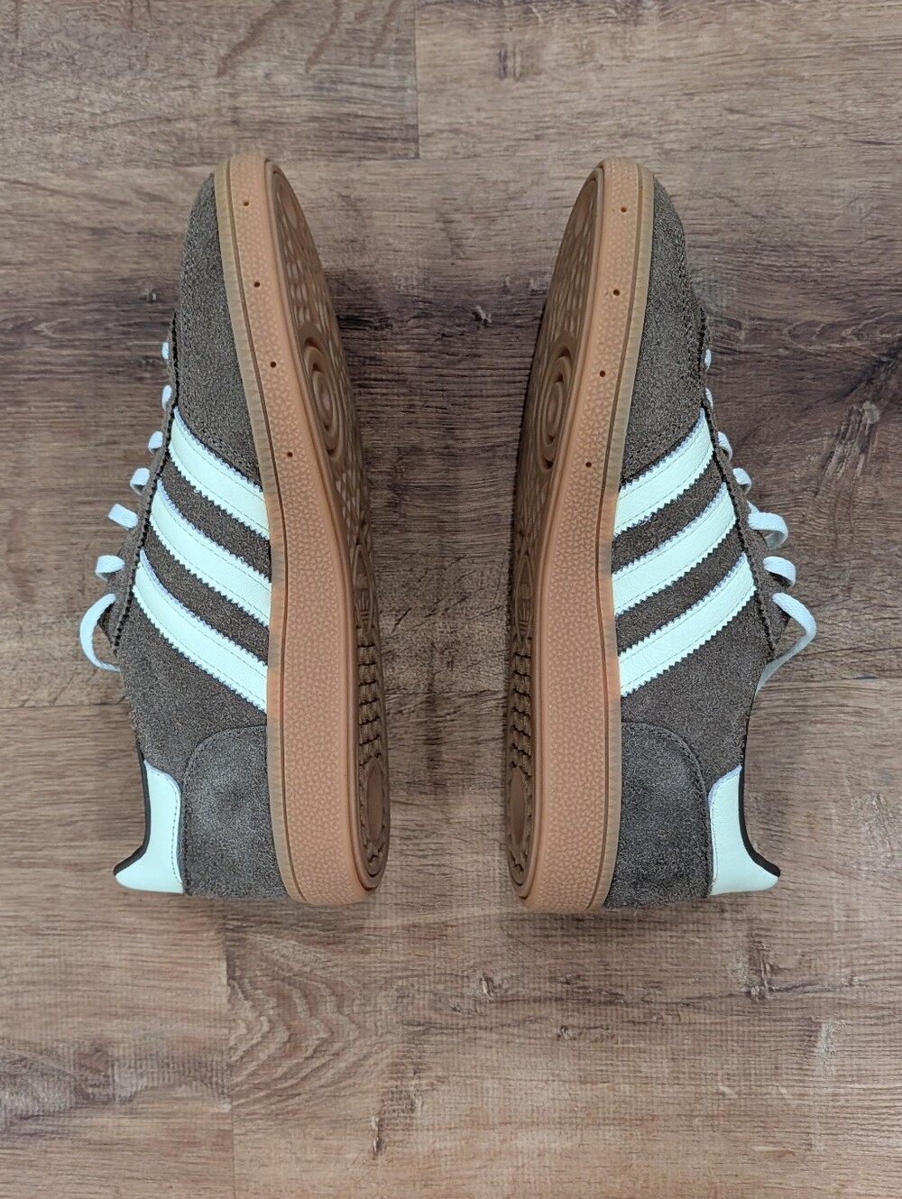 NWOT Adidas Handball Spezial Sneakers in Earth Strata - Picture 3 of 11
